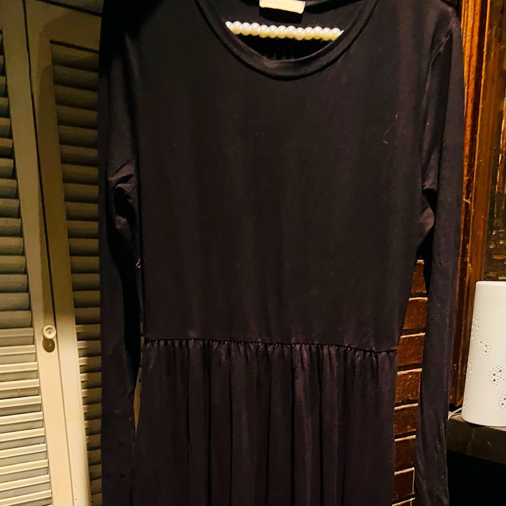 Reborn J  Elegant Black maxi dress